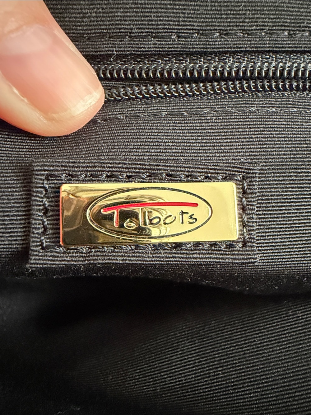 Talbots frame clutch with gold chain shoulder strap, black and white print w/bow - Picture 5 of 7